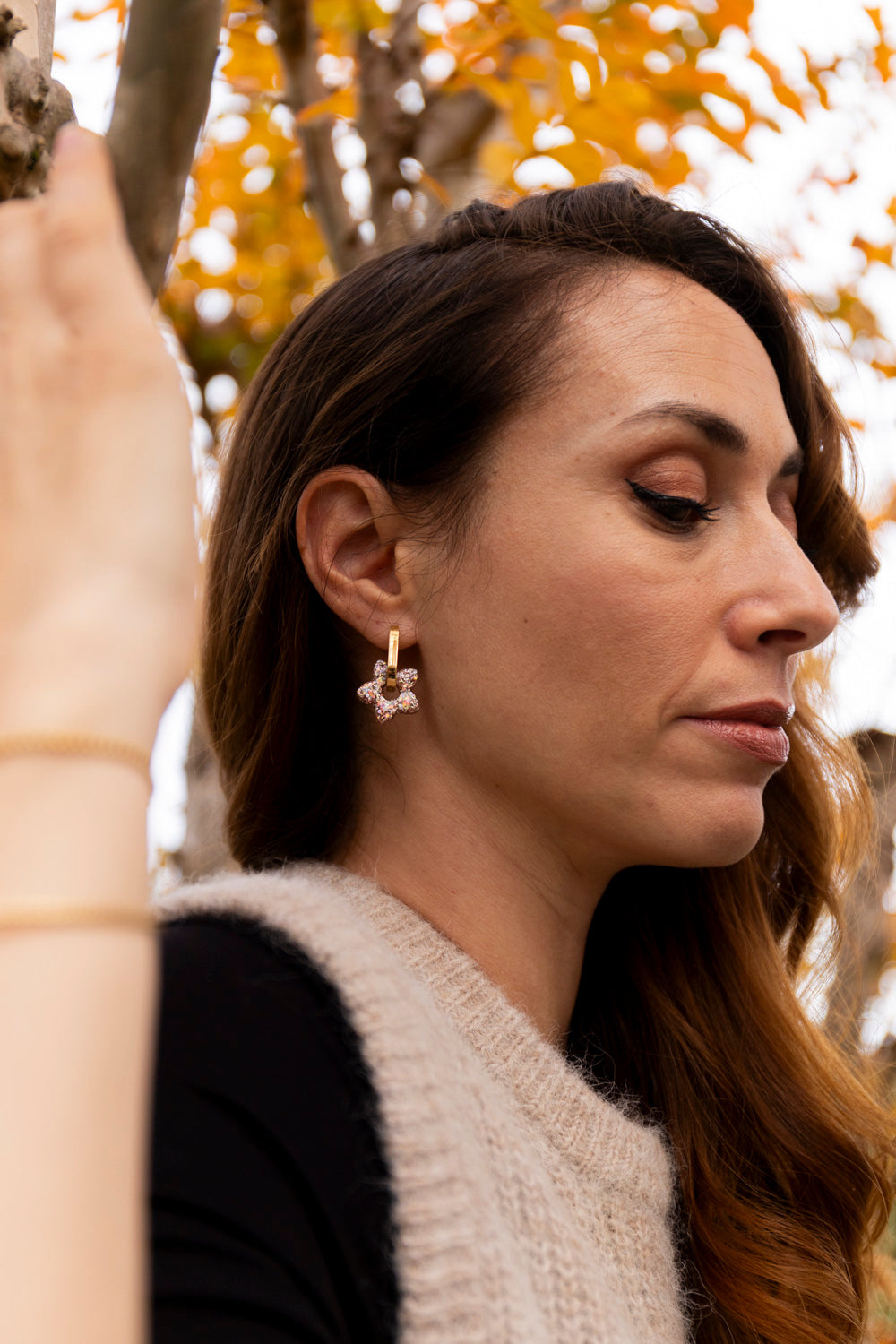 Pampilles interchangeables pailletées. Kaki, vert, doré, cuivré, bronze. Automne. Fleur. Atelier Rézane. Résine époxy. Fait main. Pays basque.