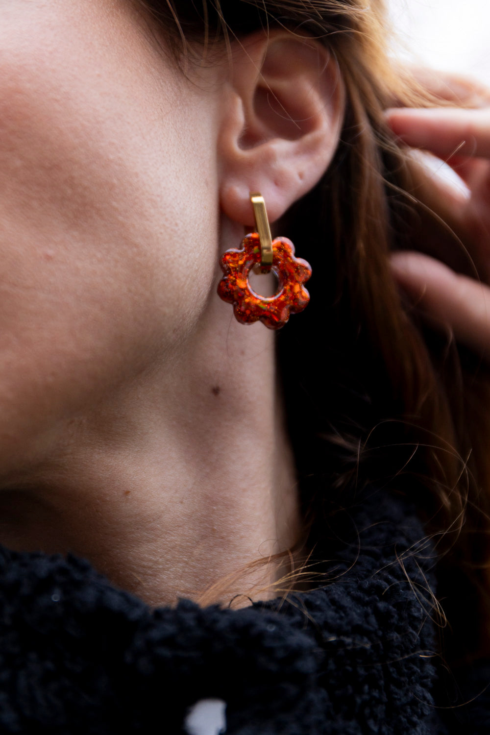 Pampilles interchangeables pailletées. Kaki, vert, doré, cuivré, bronze. Automne. Fleur. Atelier Rézane. Résine époxy. Fait main. Pays basque.