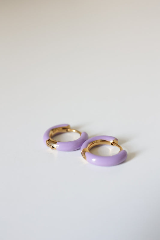 Créoles rondes dorées et violettes