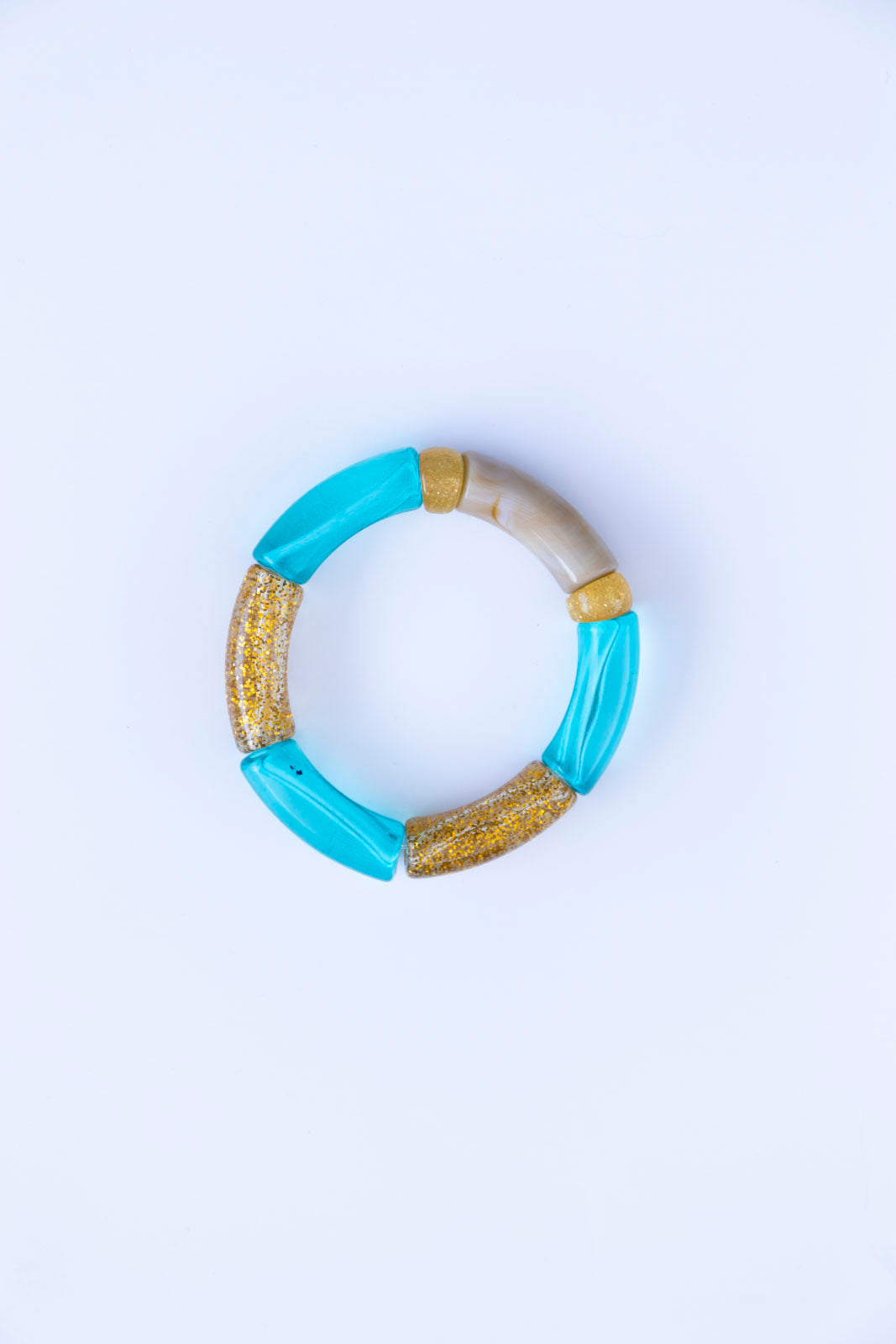 bracelet élastique à enfile. Fait à la main. Perles tubulaires. 