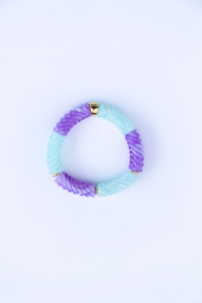 bracelet élastique à enfile. Fait à la main. Perles tubulaires. 