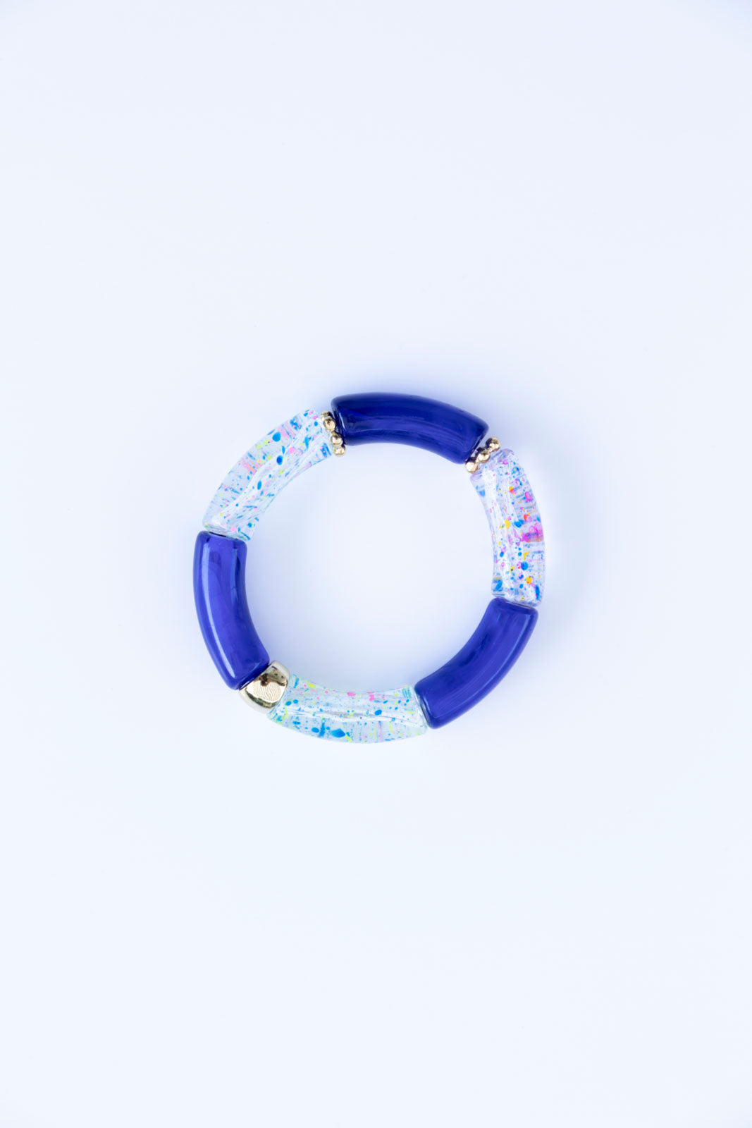 bracelet élastique à enfile. Fait à la main. Perles tubulaires. 