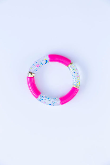 bracelet élastique à enfile. Fait à la main. Perles tubulaires. 