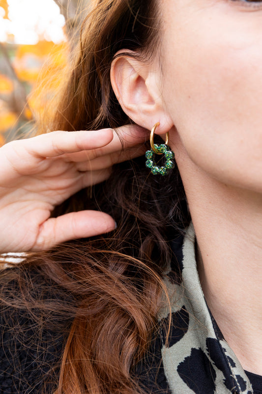 Pampilles interchangeables pailletées. Kaki, vert, doré, cuivré. Automne. Fleur. Atelier Rézane. Résine époxy. Fait main. Pays basque.