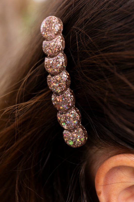 Barrette pailleté. Kaki, vert, doré, cuivré, bronze. Automne. cœur. Atelier Rézane. Résine époxy. Fait main. Pays basque. 