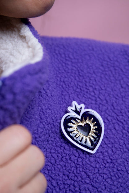 Broche EX VOTO. Violet, lilas et doré.
Fait main au pays basque.
