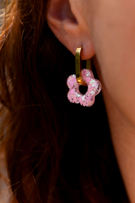 Pampilles en résine époxy interchangeables. Faites à la main. Paillettes, couleurs, originales. Rose bébé, irisé et nacré.