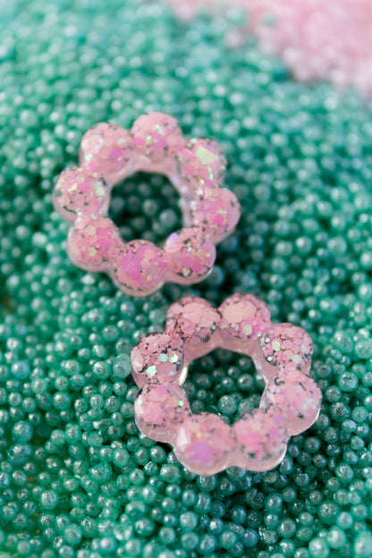 Pampilles en résine époxy interchangeables. Faites à la main. Paillettes, couleurs, originales. Rose bébé, irisé et nacré.