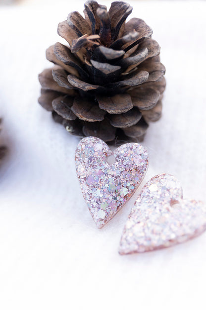 Pampilles interchangeables pailletées. Kaki, vert, doré, cuivré, bronze. Automne. Cœur. Atelier Rézane. Résine époxy. Fait main. Pays basque.