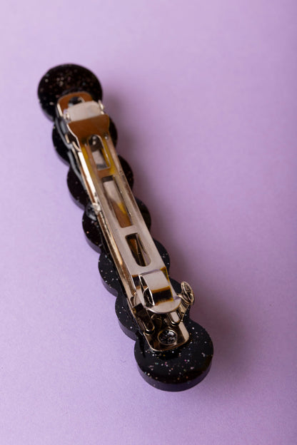 Barrette en résine époxy fabriquée à la main. 